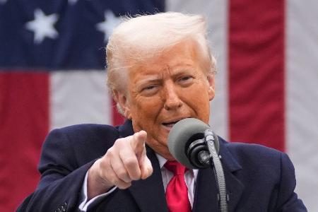 「シンゾー、素晴らしかった」　トランプ氏、演説で述懐